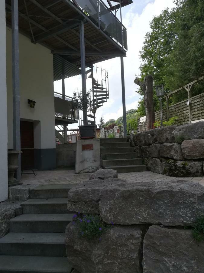 ホテル Sonnige Zimmer Eberhardzell エクステリア 写真